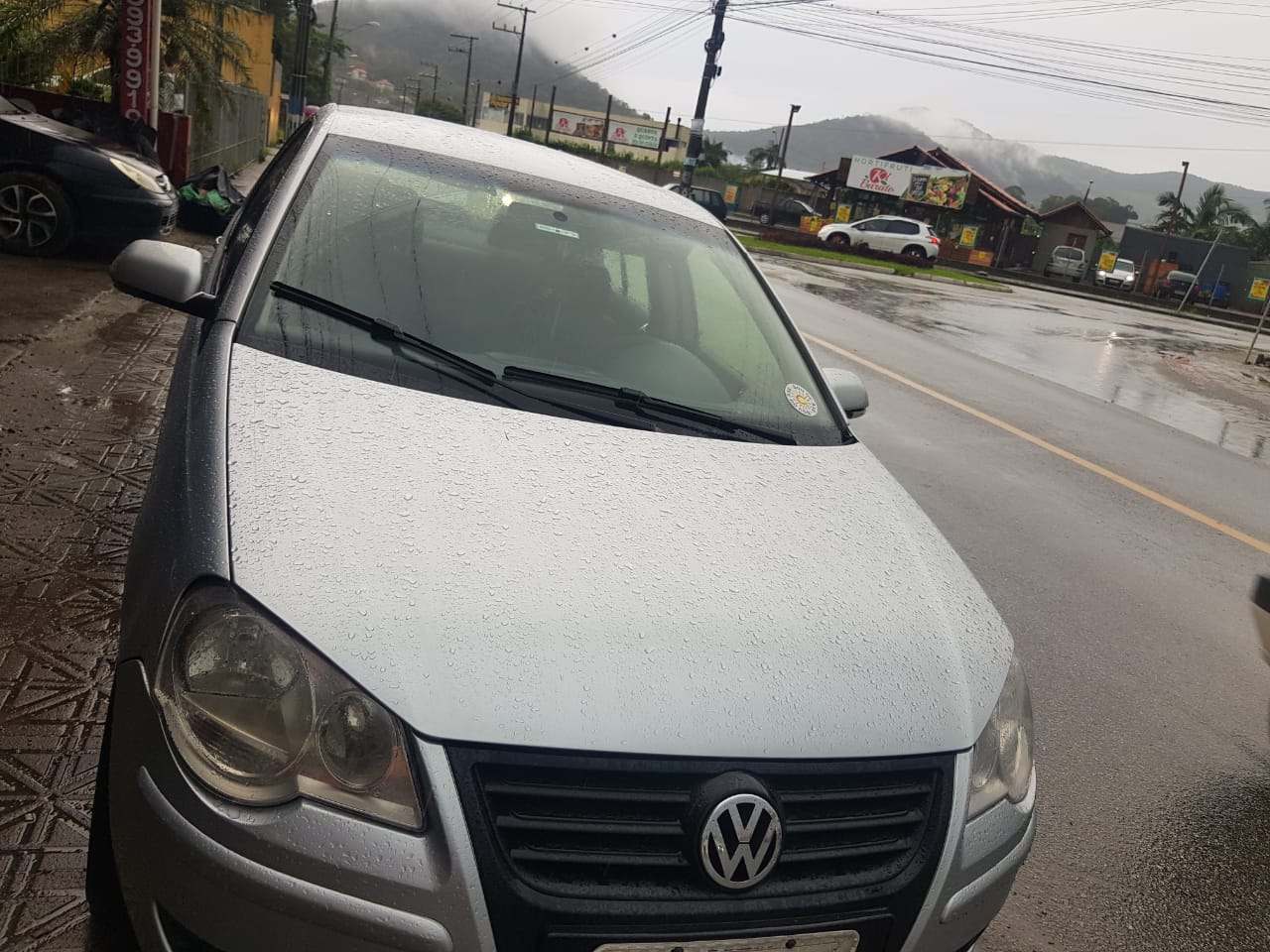 Sucata Vw Polo 2010 Completo  
